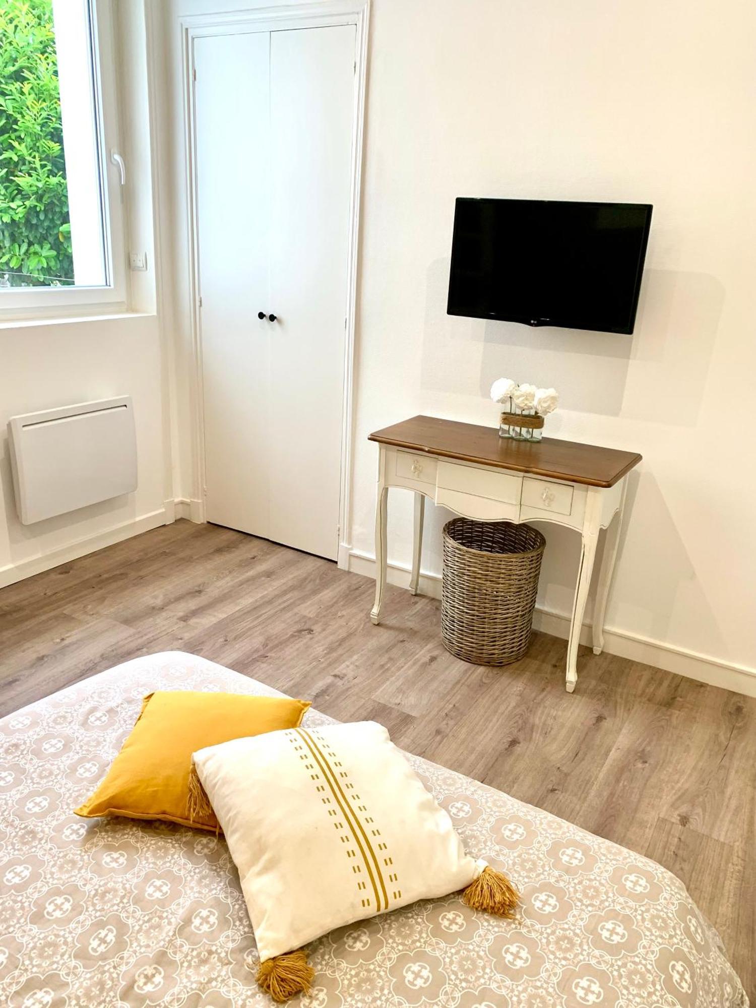 Appartement Cosy Au Coeur De Lorient - Residence Calme Exterior photo